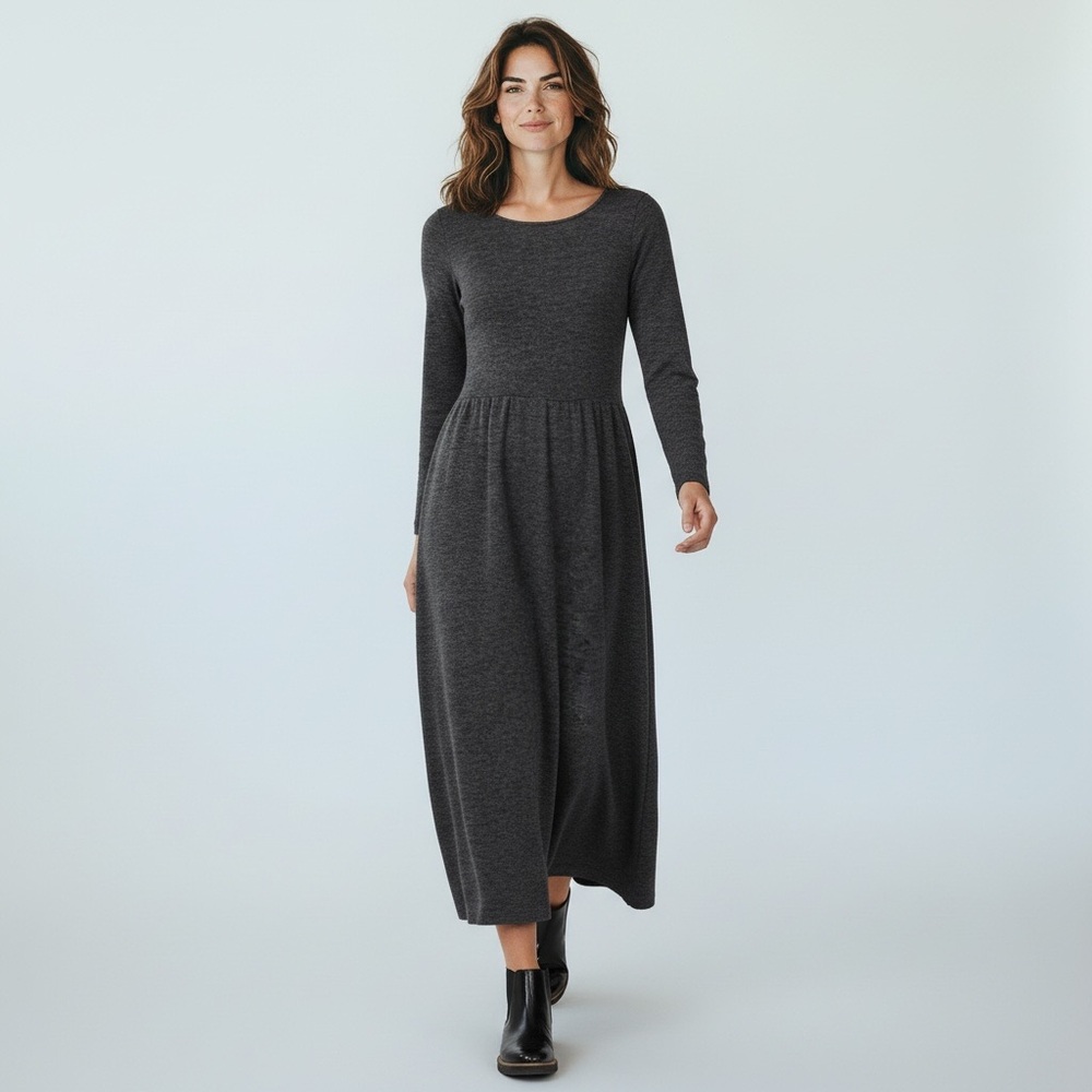 J. Peterman Charcoal Gray Knit Maxi Dress